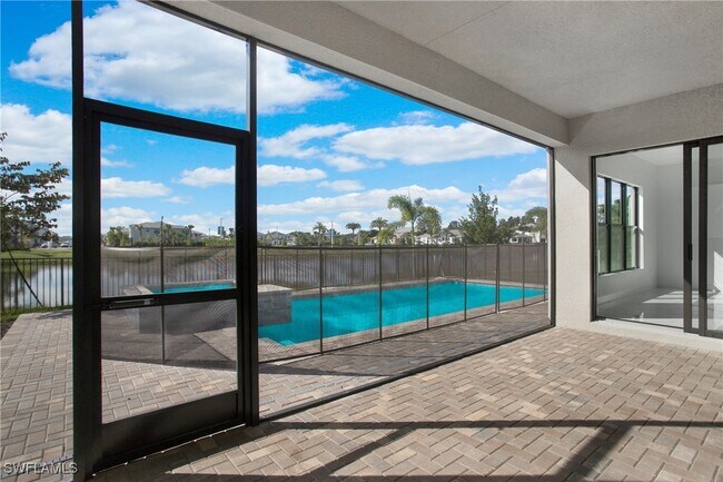 Building Photo - 12794 Woodbury Dr