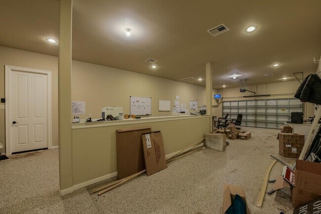 Building Photo - 5218 Alden Springs Blvd