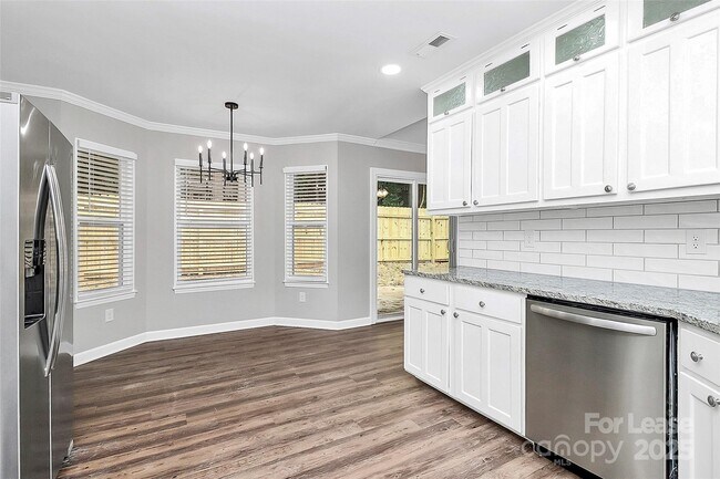Building Photo - 1540 Nichole Ln