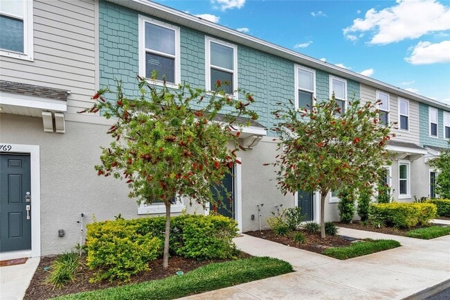 Building Photo - 8765 Daybreak St