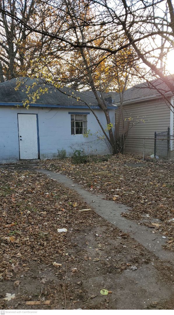 Building Photo - Great 3 bed 1 bath near UD & Dayton centra...