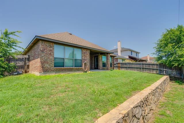 Building Photo - 218 Windmill Dr