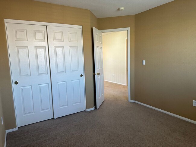 Building Photo - Spacious SW two story in a gated community!