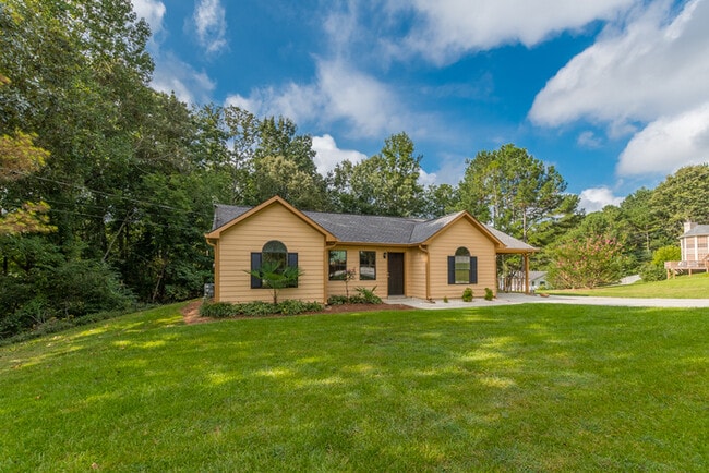 Building Photo - 4174 Warren Rd