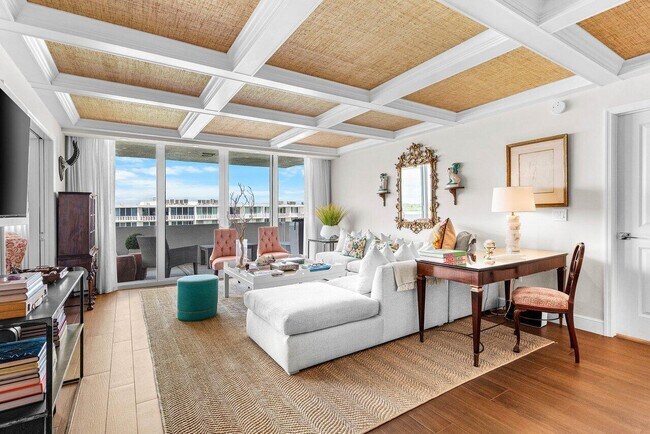 Building Photo - 2773 S Ocean Blvd