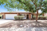 Building Photo - 1307 W Palo Verde Dr