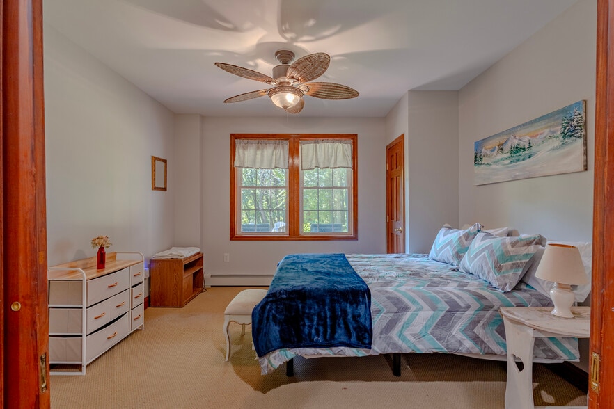 Building Photo - 386 Leroux Rd