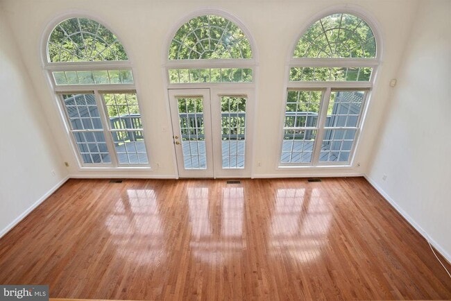 Building Photo - 1614 Leeds Castle Dr