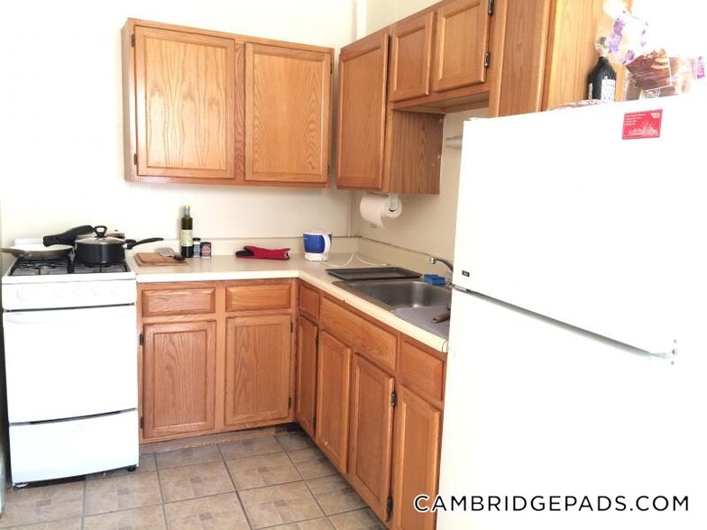 Primary Photo - 1610 Massachusetts Ave