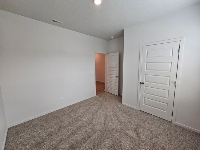 Building Photo - New build! October rent free