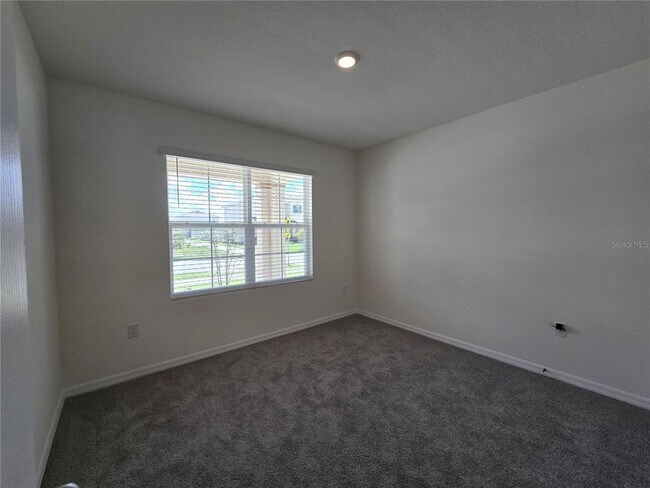 Building Photo - 5002 Foxglove Cir