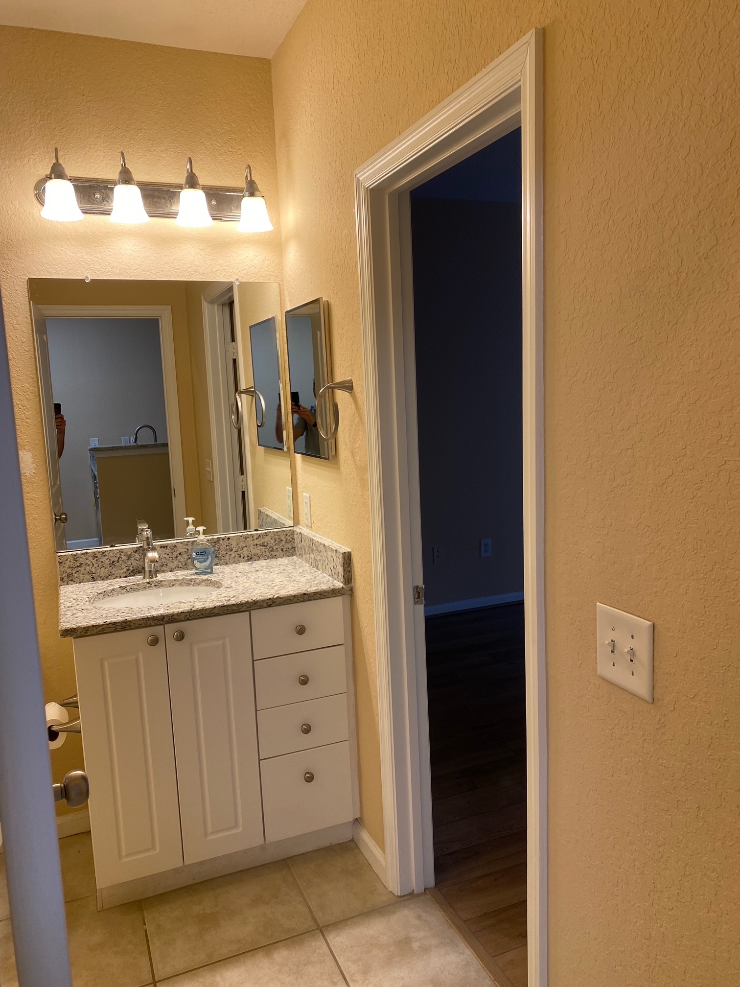 Updated bath - 9314 Crescent Loop Cir