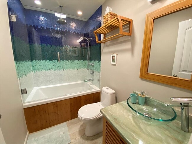 Building Photo - 10431 Waterbird Way