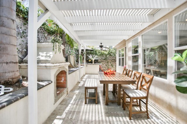 Building Photo - 5326 Charlotta Dr