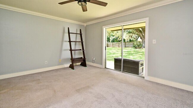 Building Photo - 8924 Angelica Dr