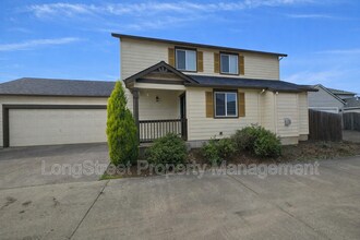 Building Photo - 4437 Creel Ave