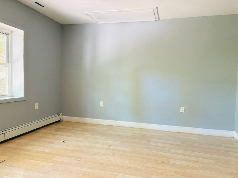 Building Photo - 234 Greenwich Ave