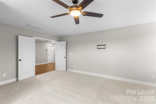 Building Photo - 106 Slocumb Ln