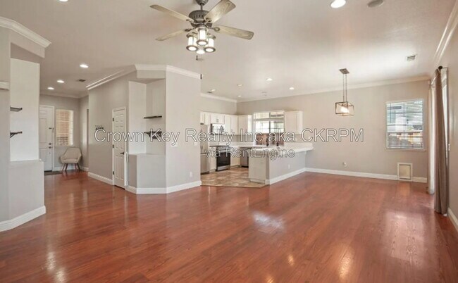Building Photo - 229 Wisteria Ln