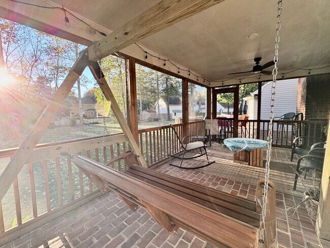 Building Photo - Fabulous 4-Bedroom Home w/2-Car Attached Garage! Dog Friendly - Screened Porch!