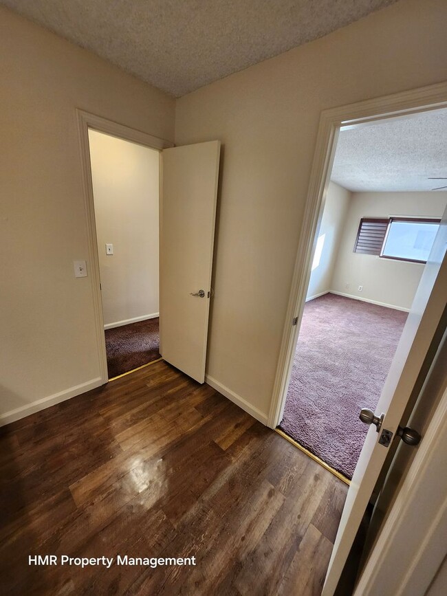 Building Photo - *MOVE-IN SPECIAL* Spacious 3-Bedroom Condo