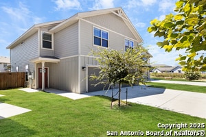 Building Photo - 7615 Gramercy Wy