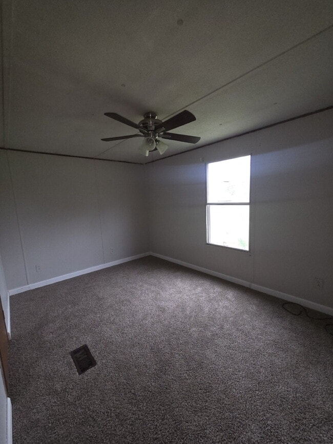 Building Photo - 3130 Harris Cir