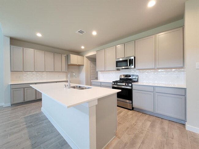 Building Photo - 15131 Timberson Rdg Ln