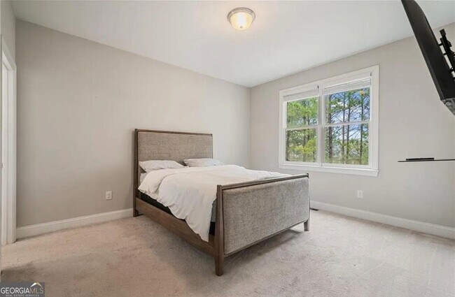Building Photo - 4402 Income Cir
