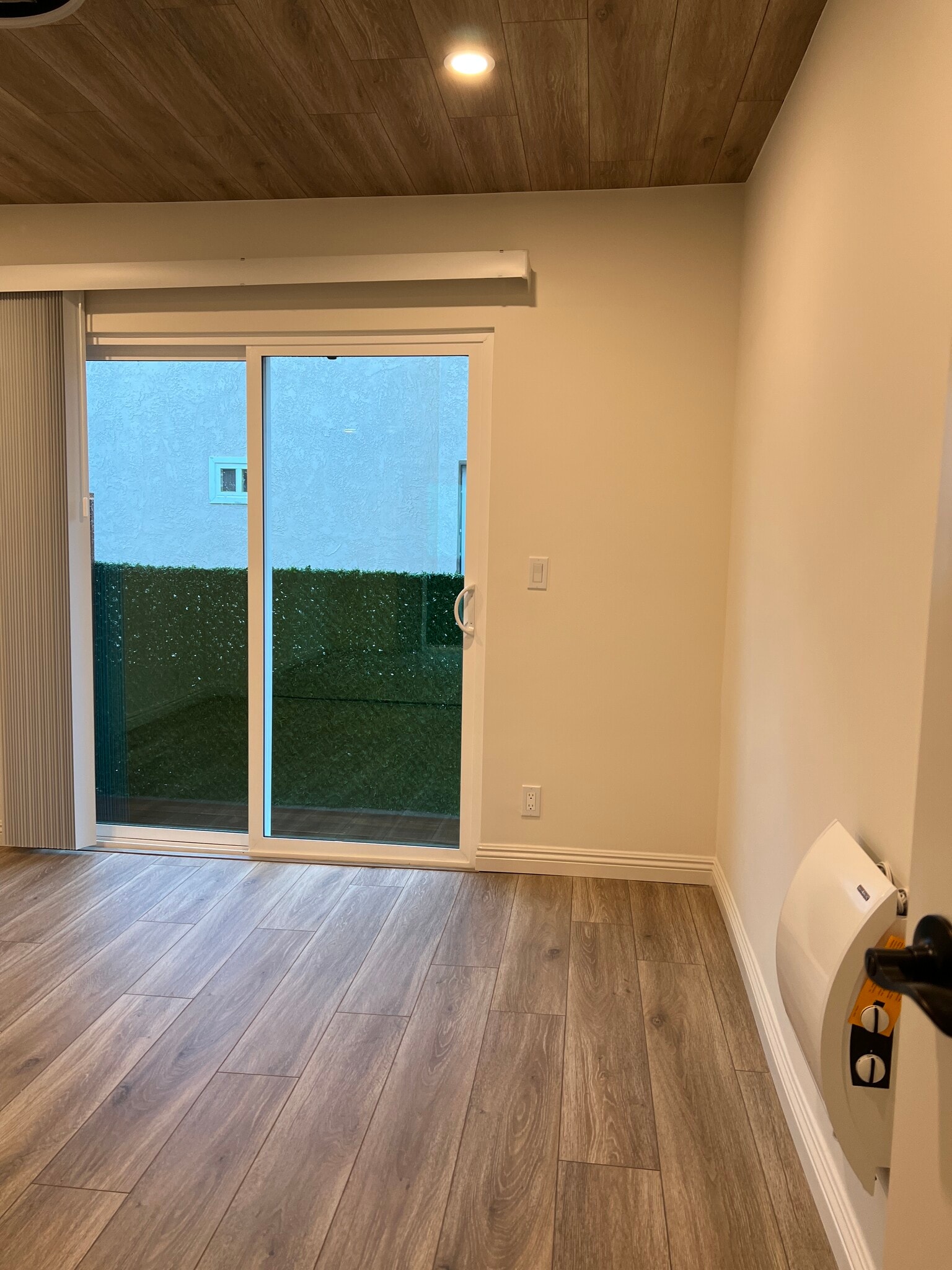 Building Photo - 33751 El Encanto Ave