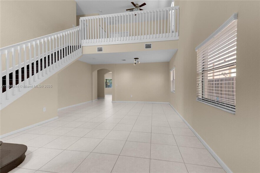 Building Photo - 11358 SW 243rd Ter