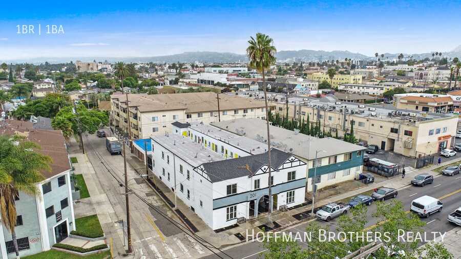 Building Photo - 201 Normandie Ave