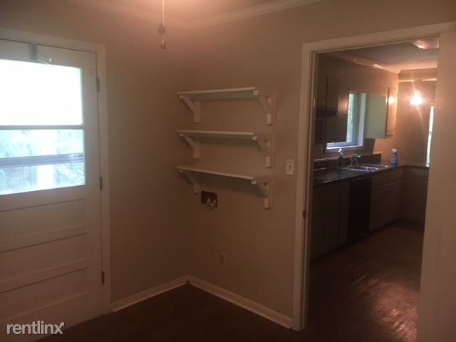 Building Photo - 3 br, 2 bath House - 307 Willow Rd