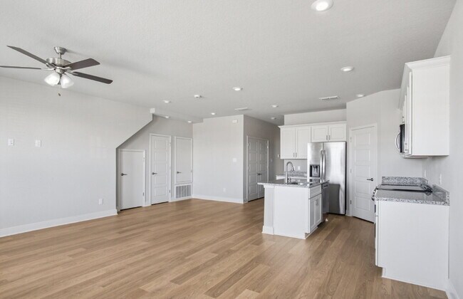 Building Photo - 7146 Magnolia Pass