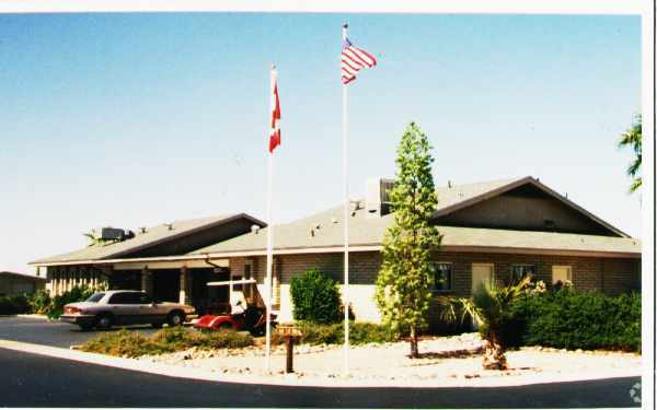 Main Building - Pueblo Manor