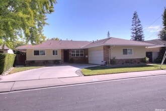 Building Photo - 1722 Idylwood Ct