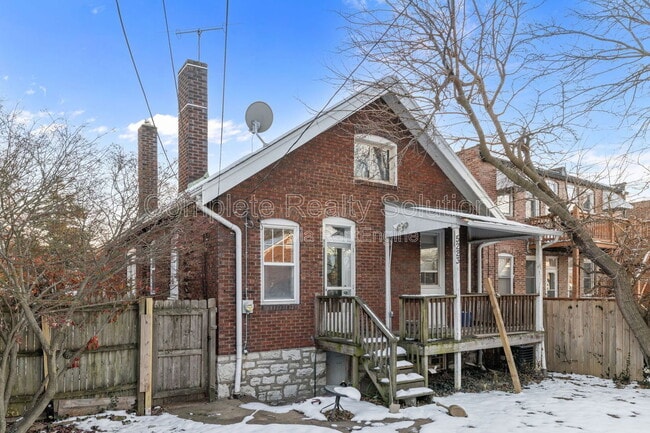 Building Photo - 5223 Bancroft Ave