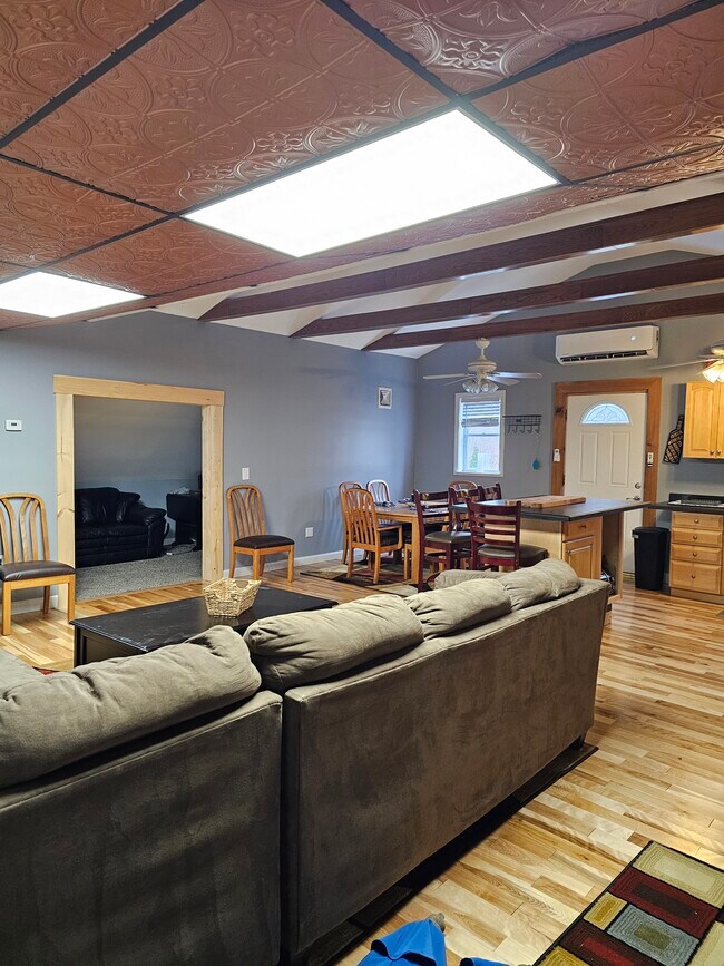 Building Photo - 218 Taftville Occum Rd