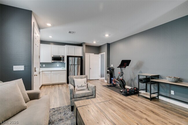 Building Photo - 4432 Mural Glen Ct