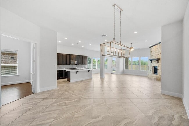 Building Photo - 752 Mayhill Ridge Ln