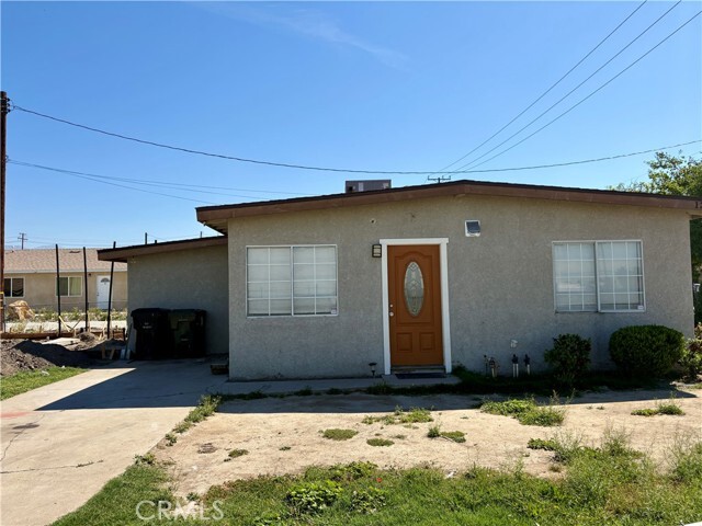 Building Photo - 134 E Cluster St