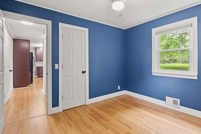 Building Photo - 5805 Brockport Spencerport Rd