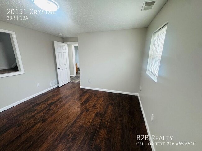 Building Photo - 20151 Crystal-