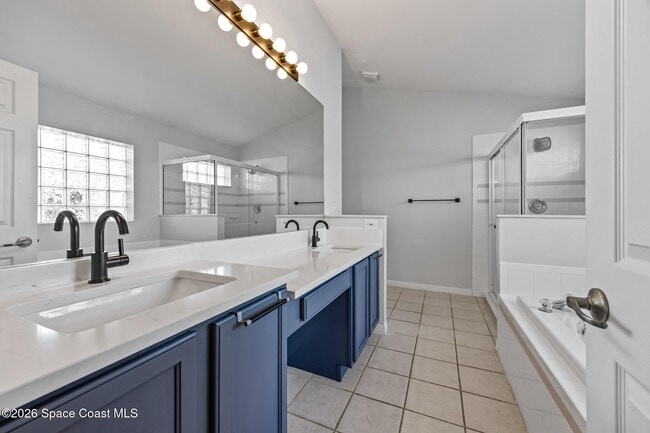 Building Photo - 1915 Worchester Way