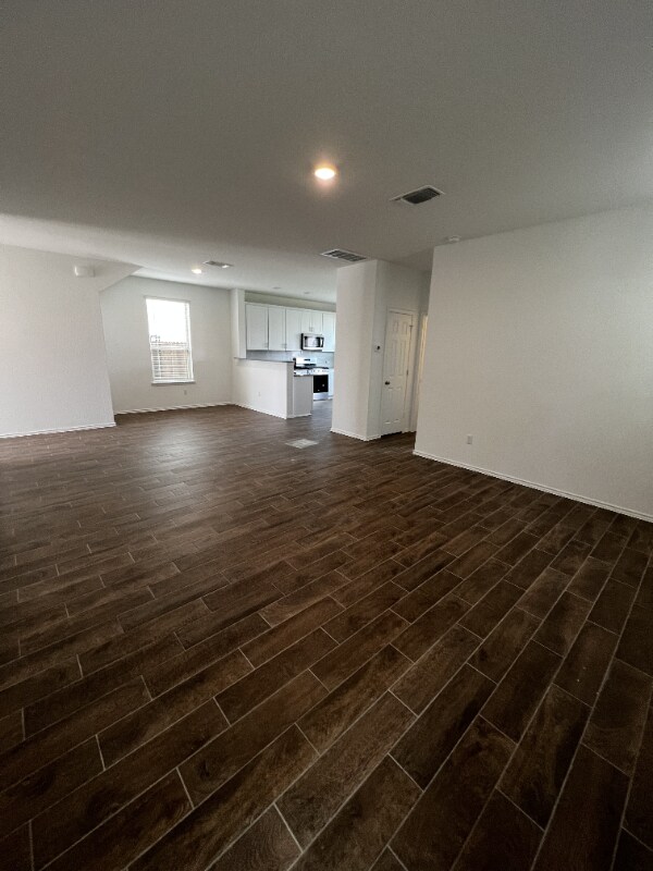 Building Photo - 456 Pickrell Lp