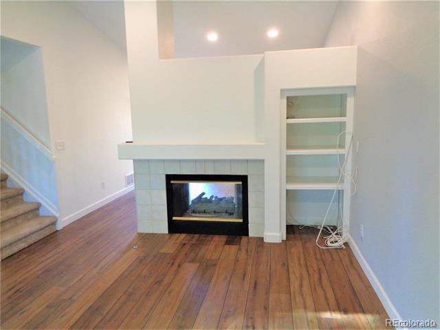Building Photo - 10482 Hyacinth St