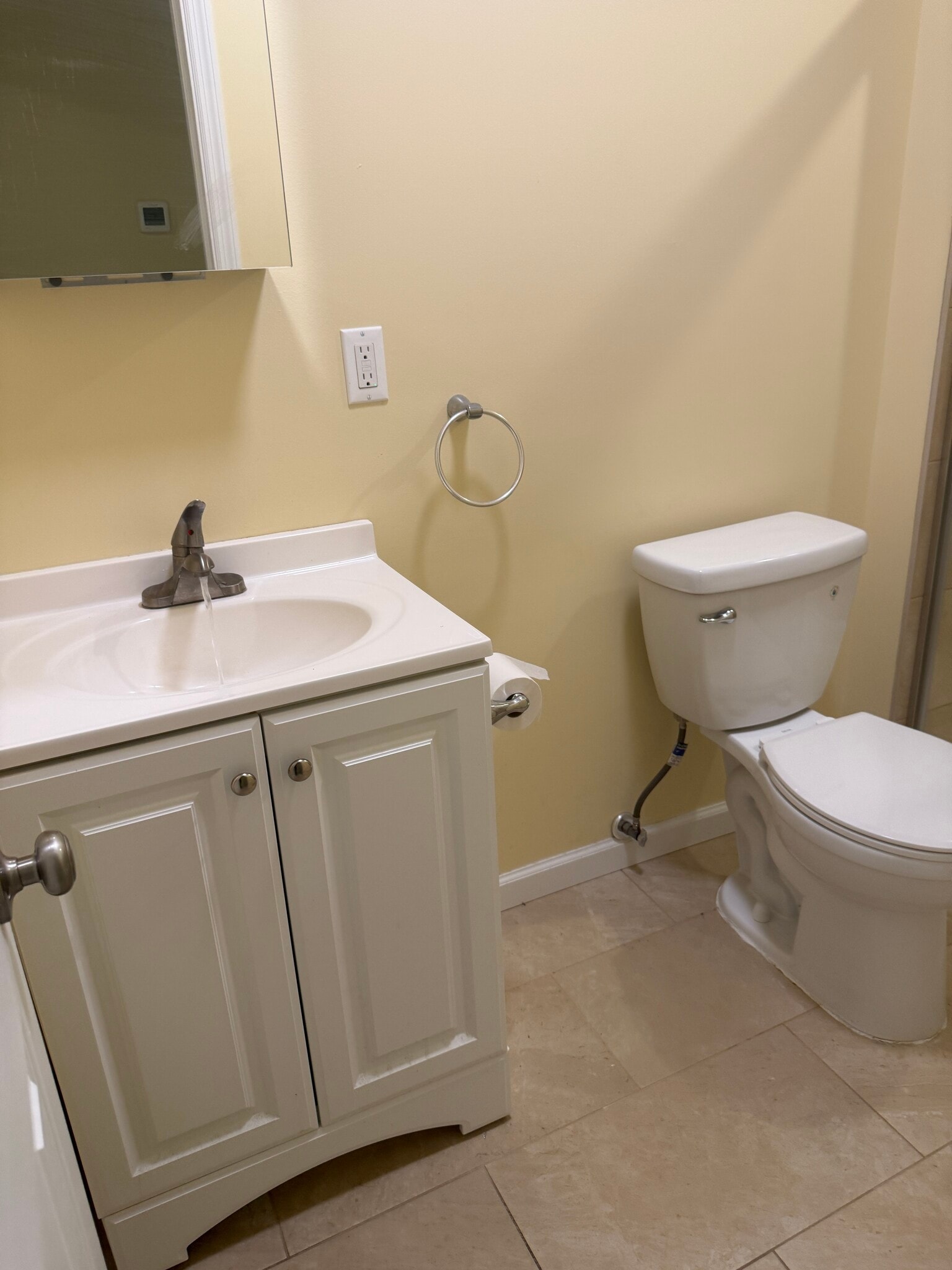 Building Photo - 7 Cortland St