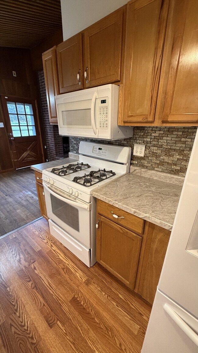 Building Photo - 101 McKinley Cir