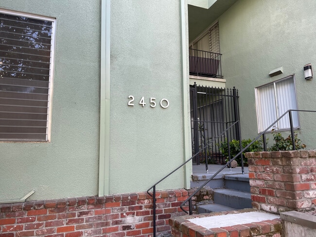 Building Photo - 2450 Milvia St