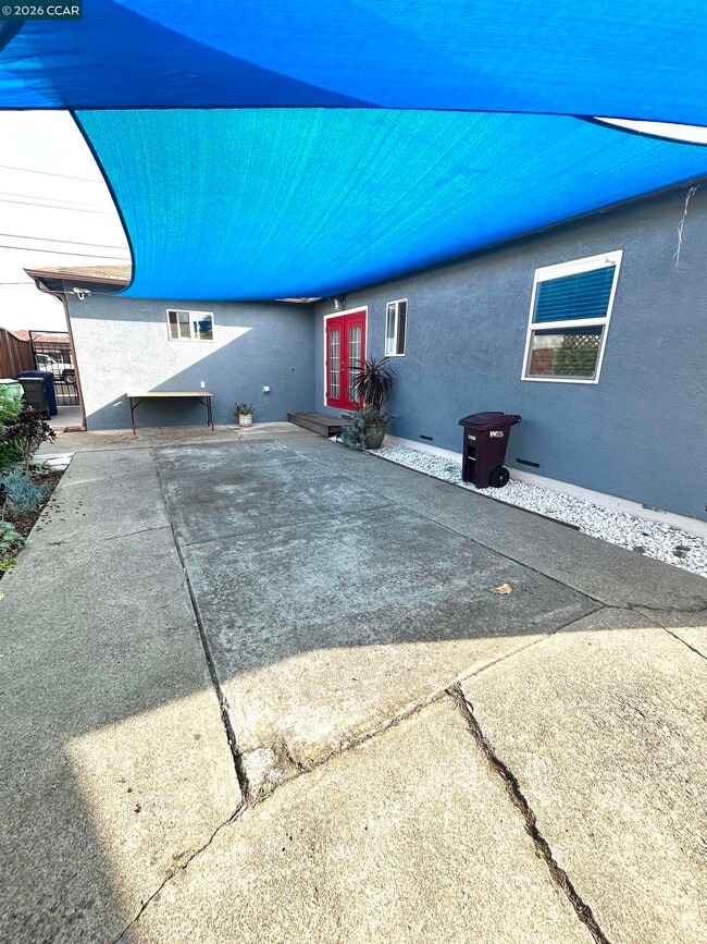 Building Photo - 356 Frederic Ave